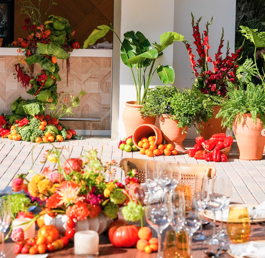A harvest table, in red and green